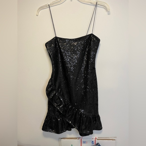 Likely Lilia Sequined Ruffle Cocktail Dress 6 - Picture 5 of 16